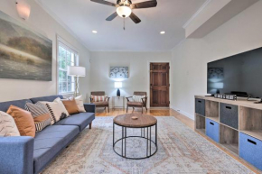 Cozy Mobile Condo with Community Outdoor Pool!